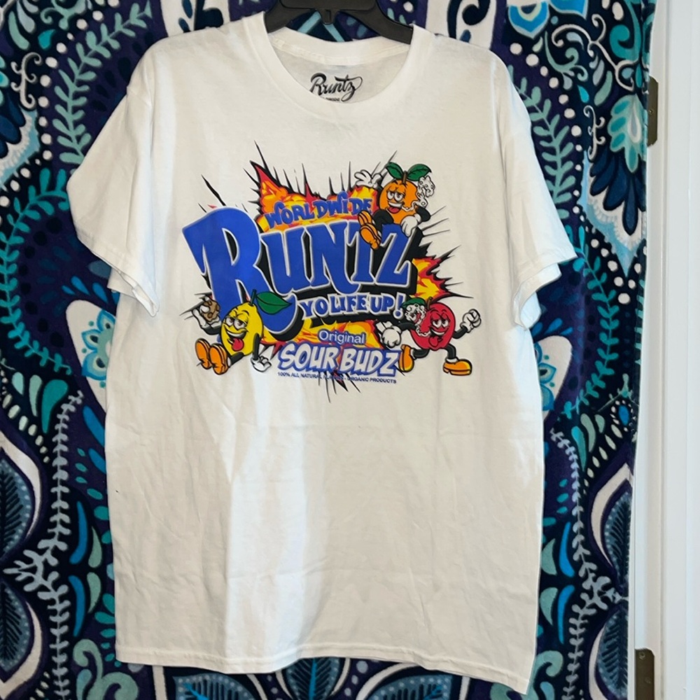 NWT Runtz Worldwide Runtz graphic tshirt L